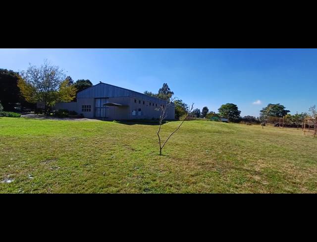 324M² WAREHOUSE TO LET IN DE DEUR